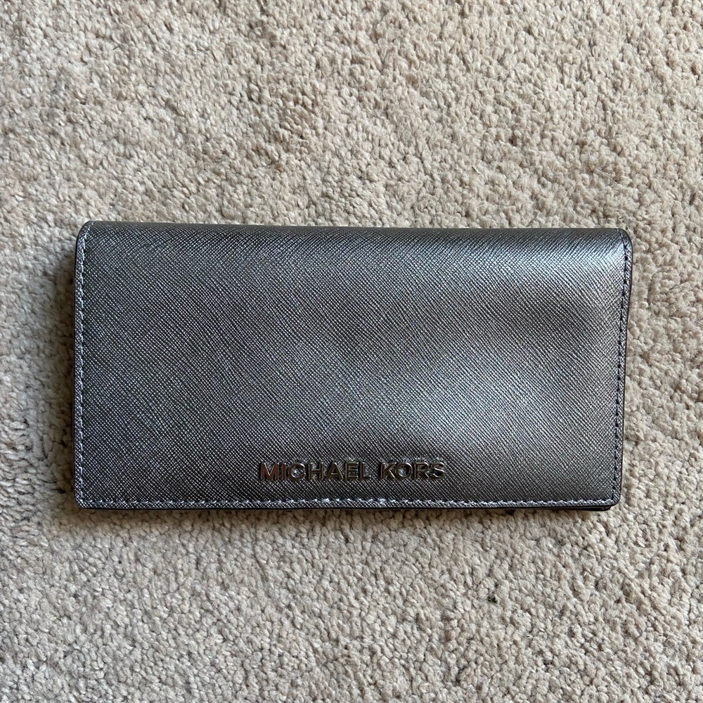 Michael Kors charcoal metallic snap wallet